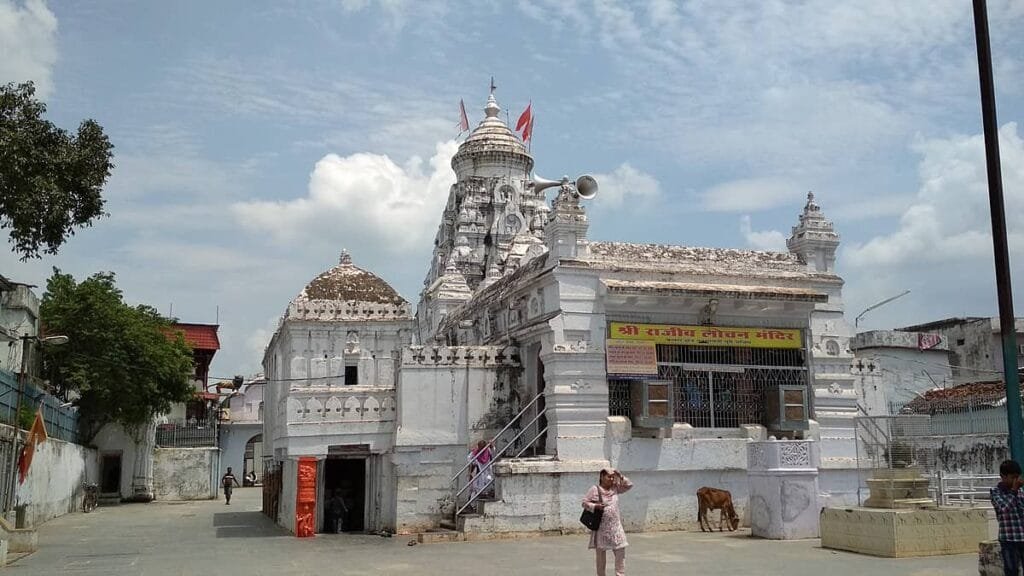 Chhattisgarh Tourist Places: Must-Visit Attractions & Hidden Gems You’ll Love in 2025 12 temple WeWHz4mF 202408221313310